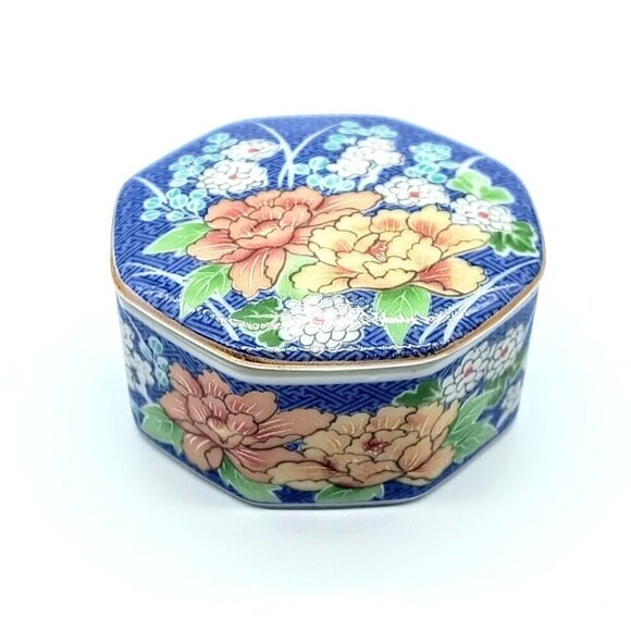 Vintage Takahashi Echo Hand-Painted Floral Porcelain Trinket Box - Picture 1 of 6